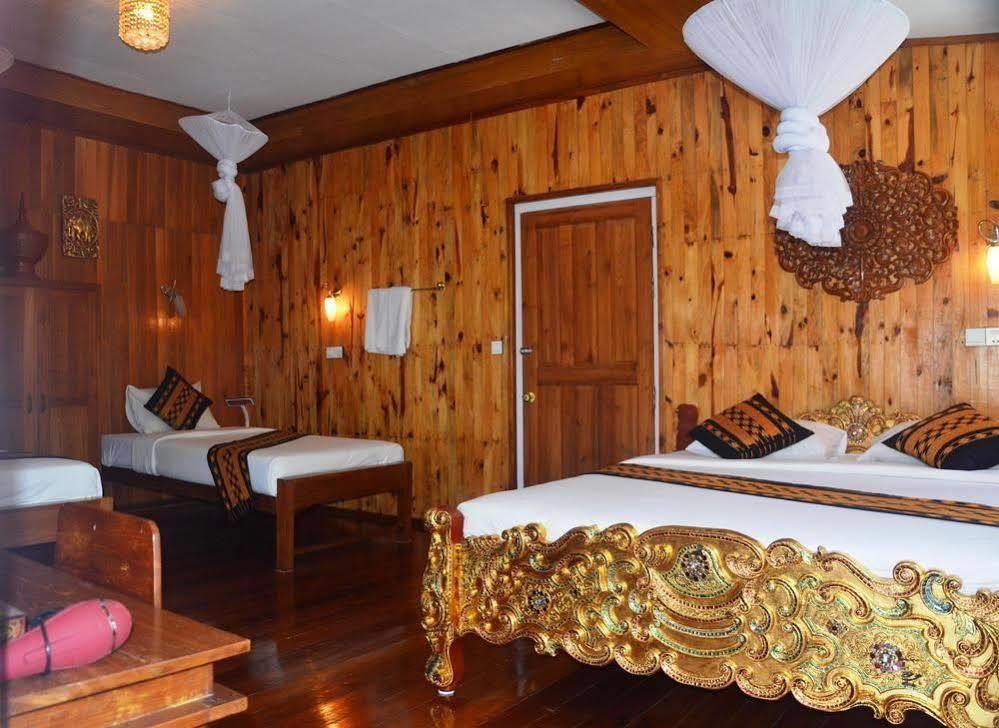 ניאונגשווה Golden Lotus Inle Hotel מראה חיצוני תמונה