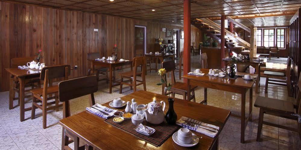 ניאונגשווה Golden Lotus Inle Hotel מראה חיצוני תמונה